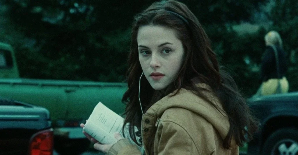 Characters Beginning With I - Isabella Swan